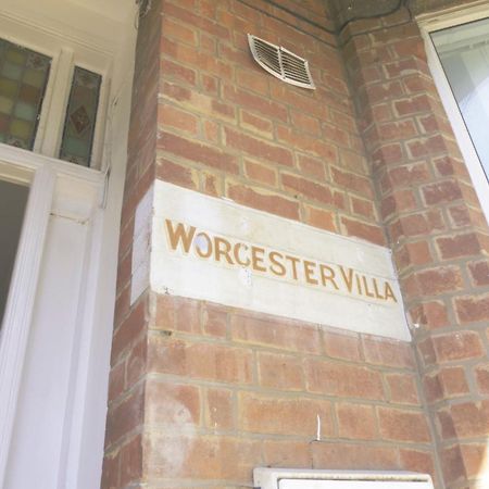 Cosy & Modern 1 Bed Studio Apart-Hotel Leamington Spa Esterno foto